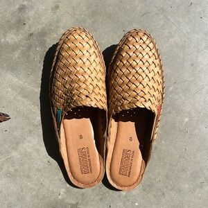 Mohinders Women’s Woven Slides